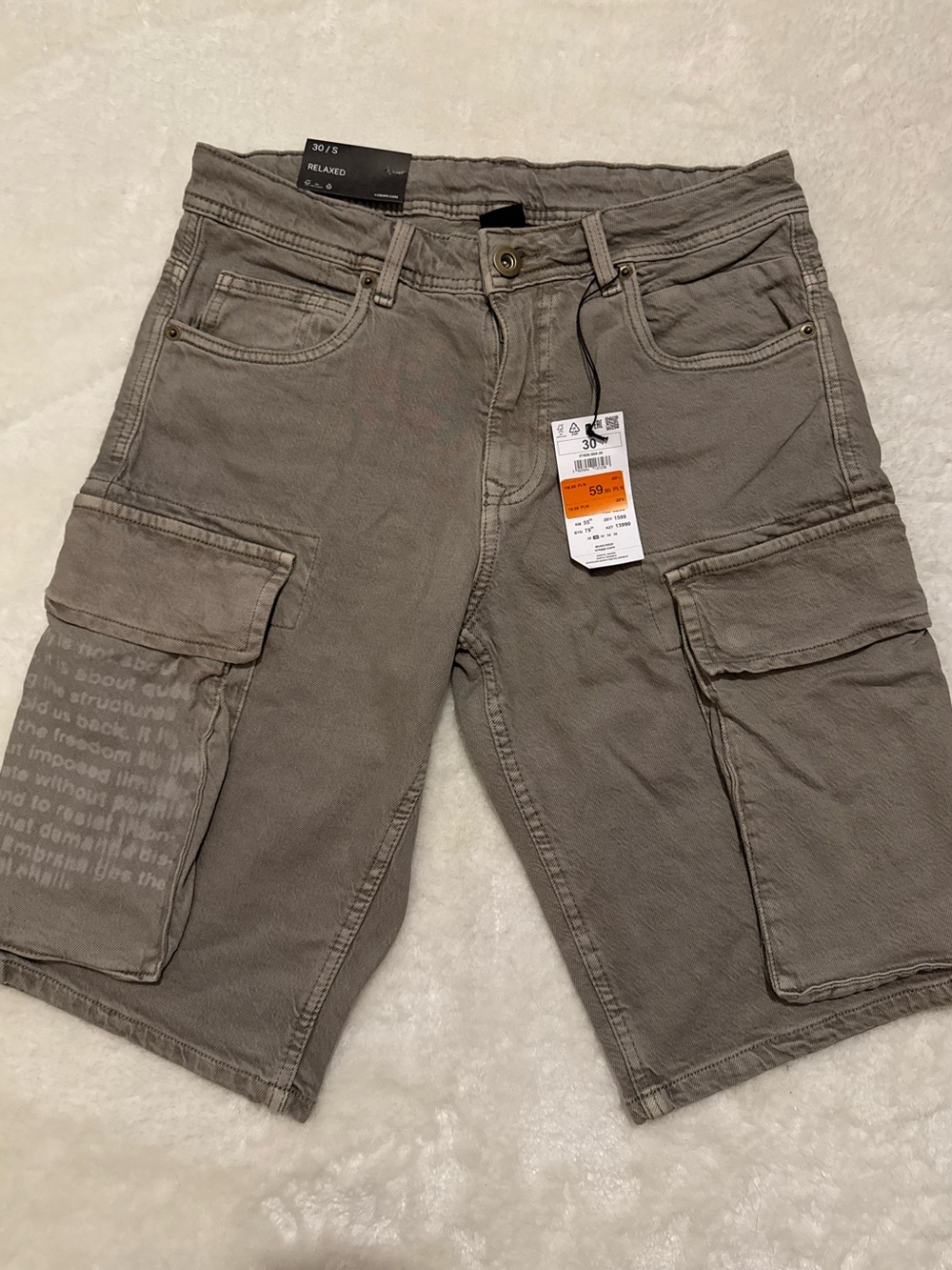 NWT Women’s Relaxed Cargo Shorts - Taupe